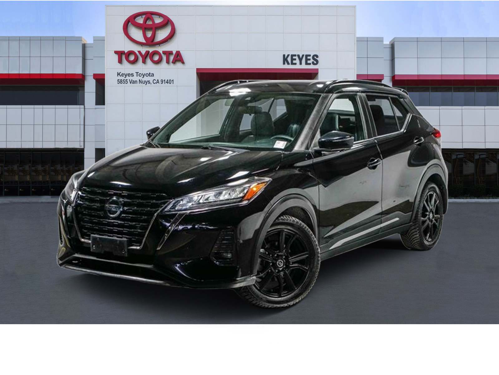 2021 Nissan Kicks SR