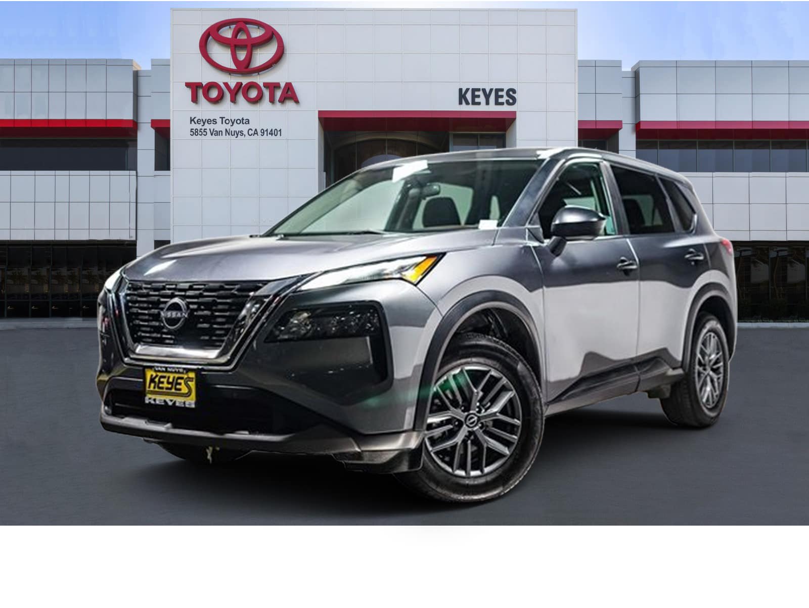 2023 Nissan Rogue S's photo