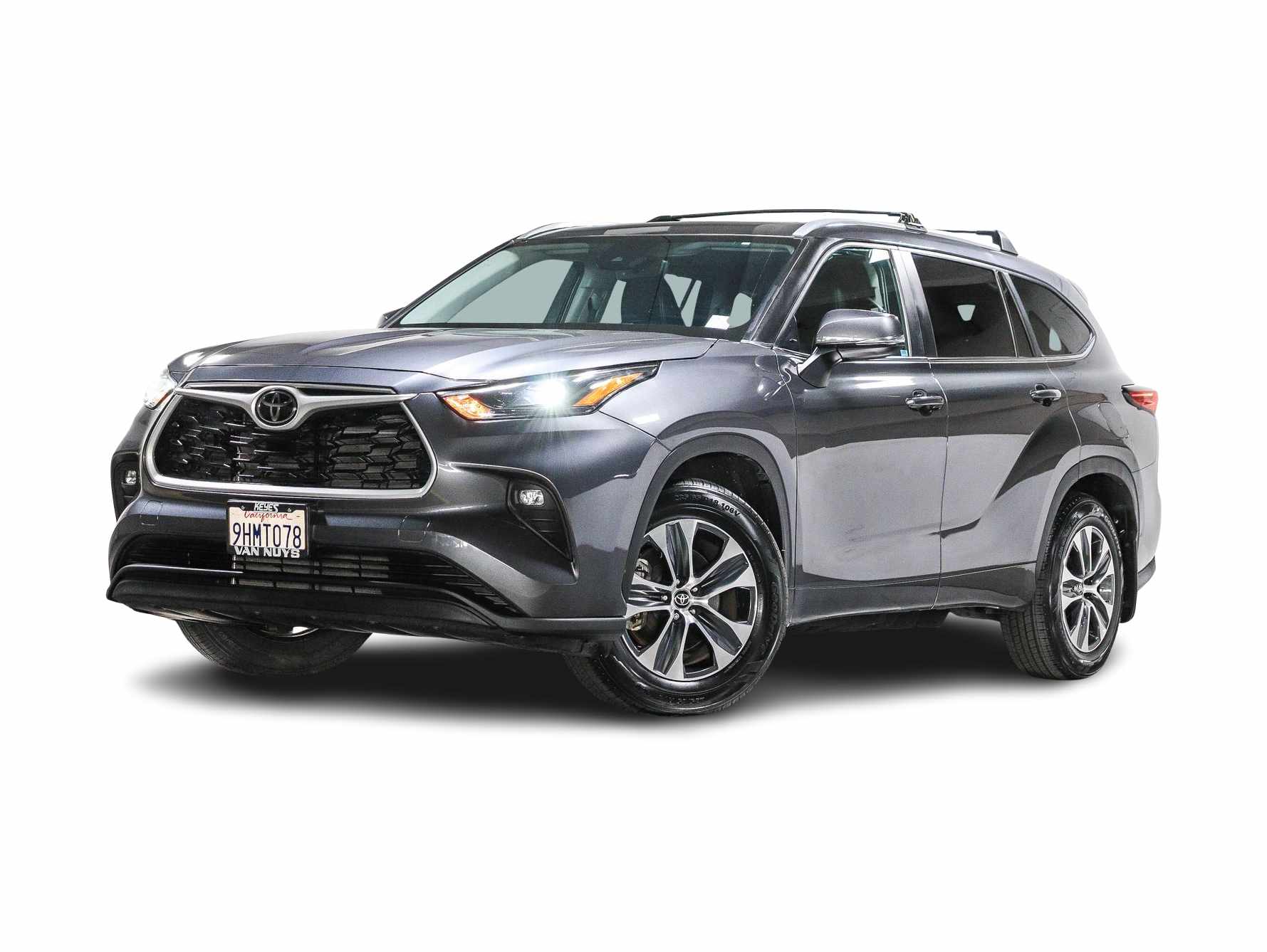 Thumbnail: 2023 Toyota Highlander - 1