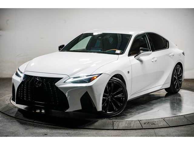 2025 Lexus IS 300 F SPORT DESIGN's photo
