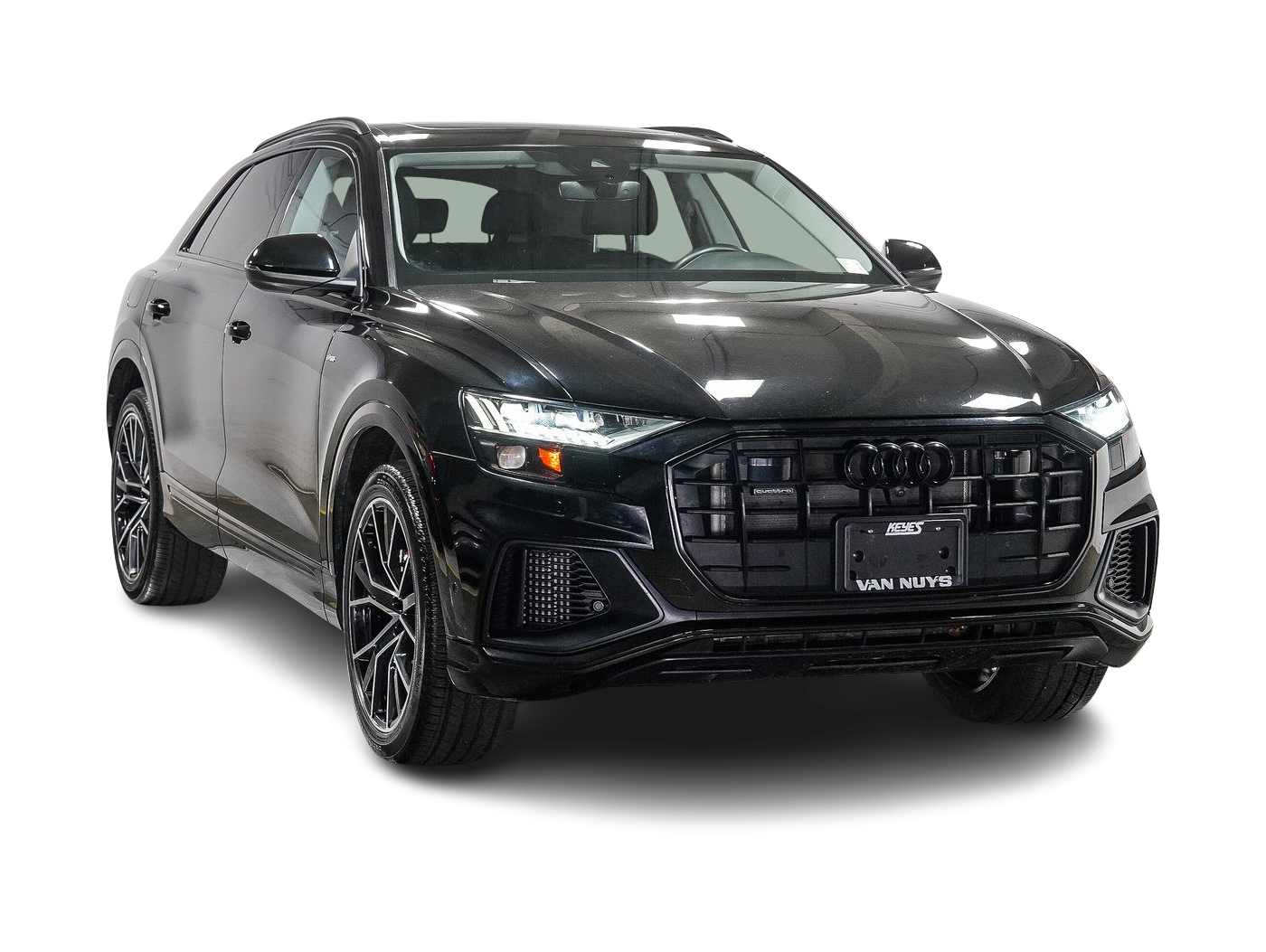 Thumbnail: 2023 Audi Q8 - 1