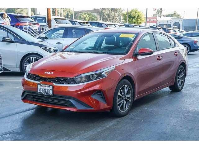 2023 Kia Forte LXS's photo