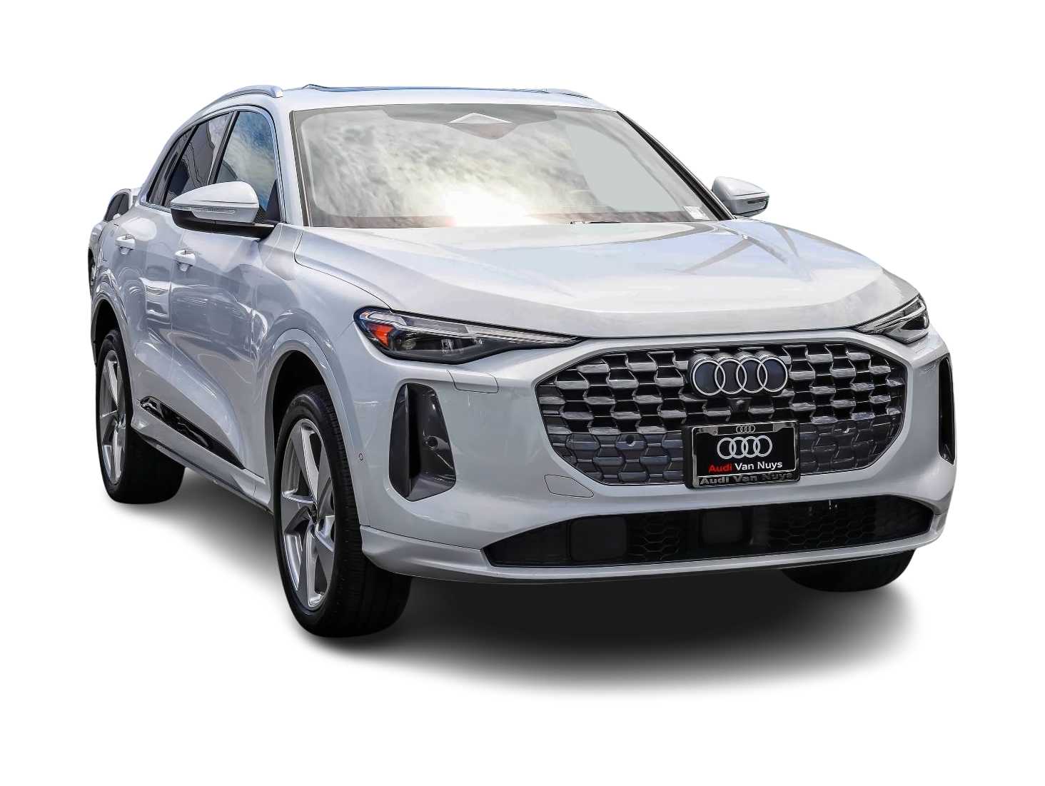 Thumbnail: 2025 Audi Q5 - 1