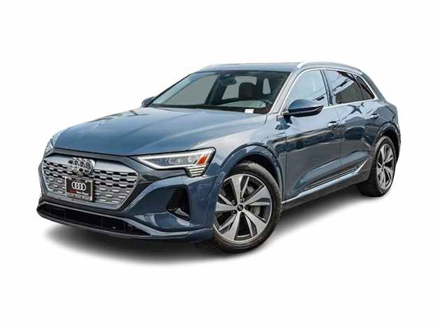 Thumbnail: 2024 Audi Q8 e-tron - 1