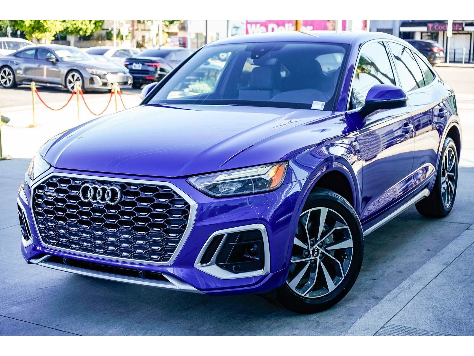 2022 Audi Q5 Sportback Premium Plus's photo