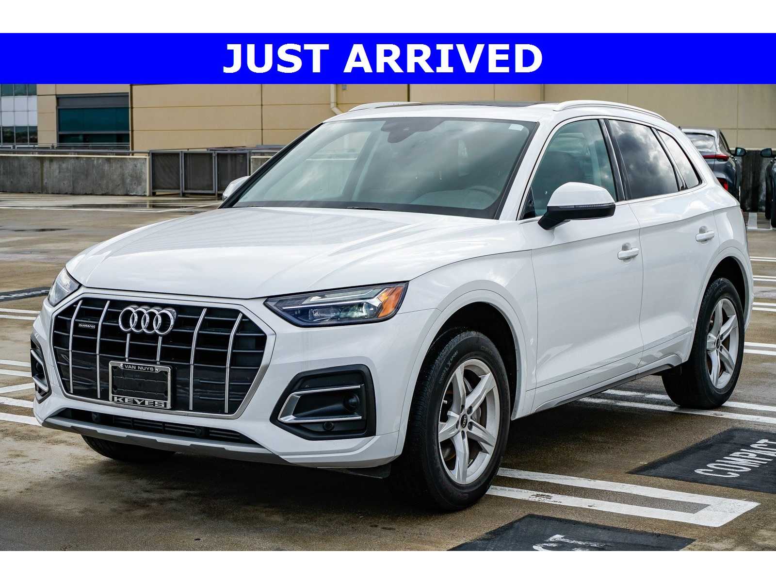 2023 Audi Q5 Premium's photo