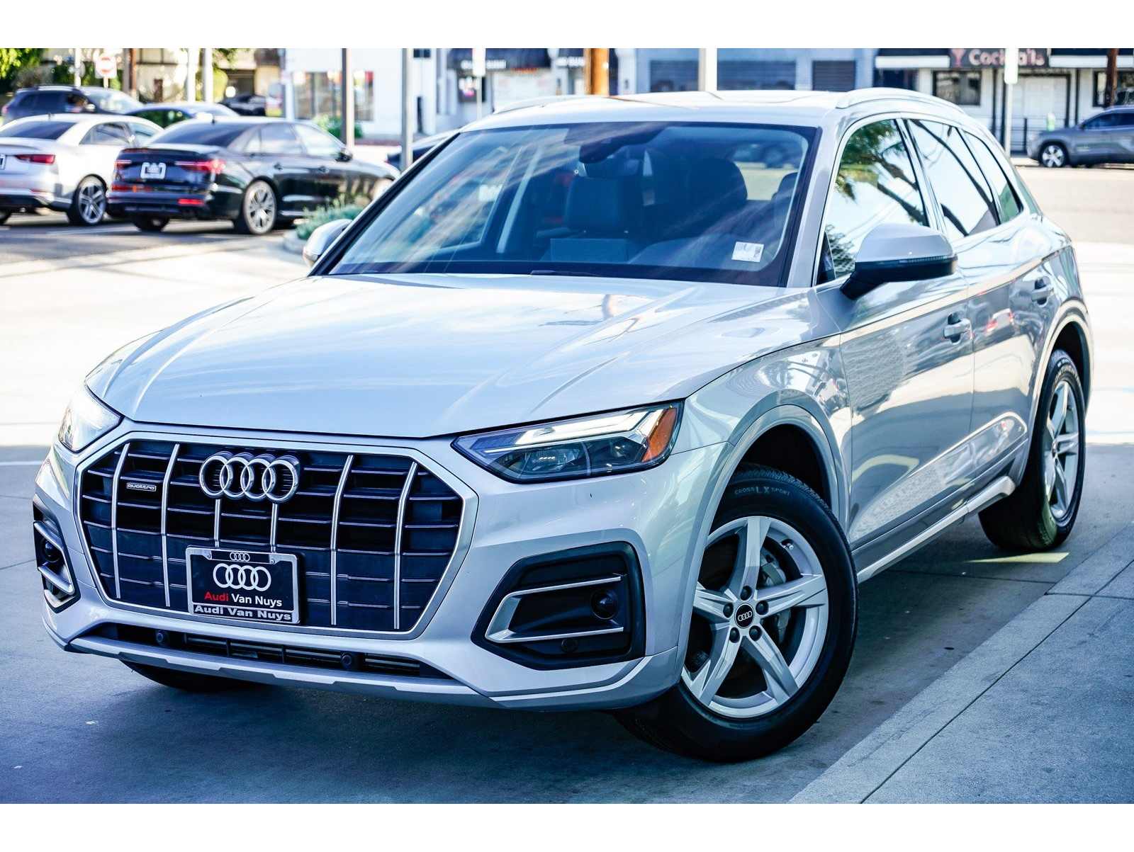 2023 Audi Q5 Premium's photo