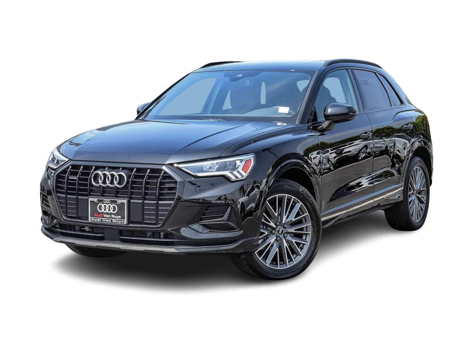 Thumbnail: 2023 Audi Q3 - 1