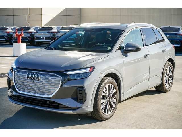 2023 Audi Q4 e-tron Premium Plus's photo