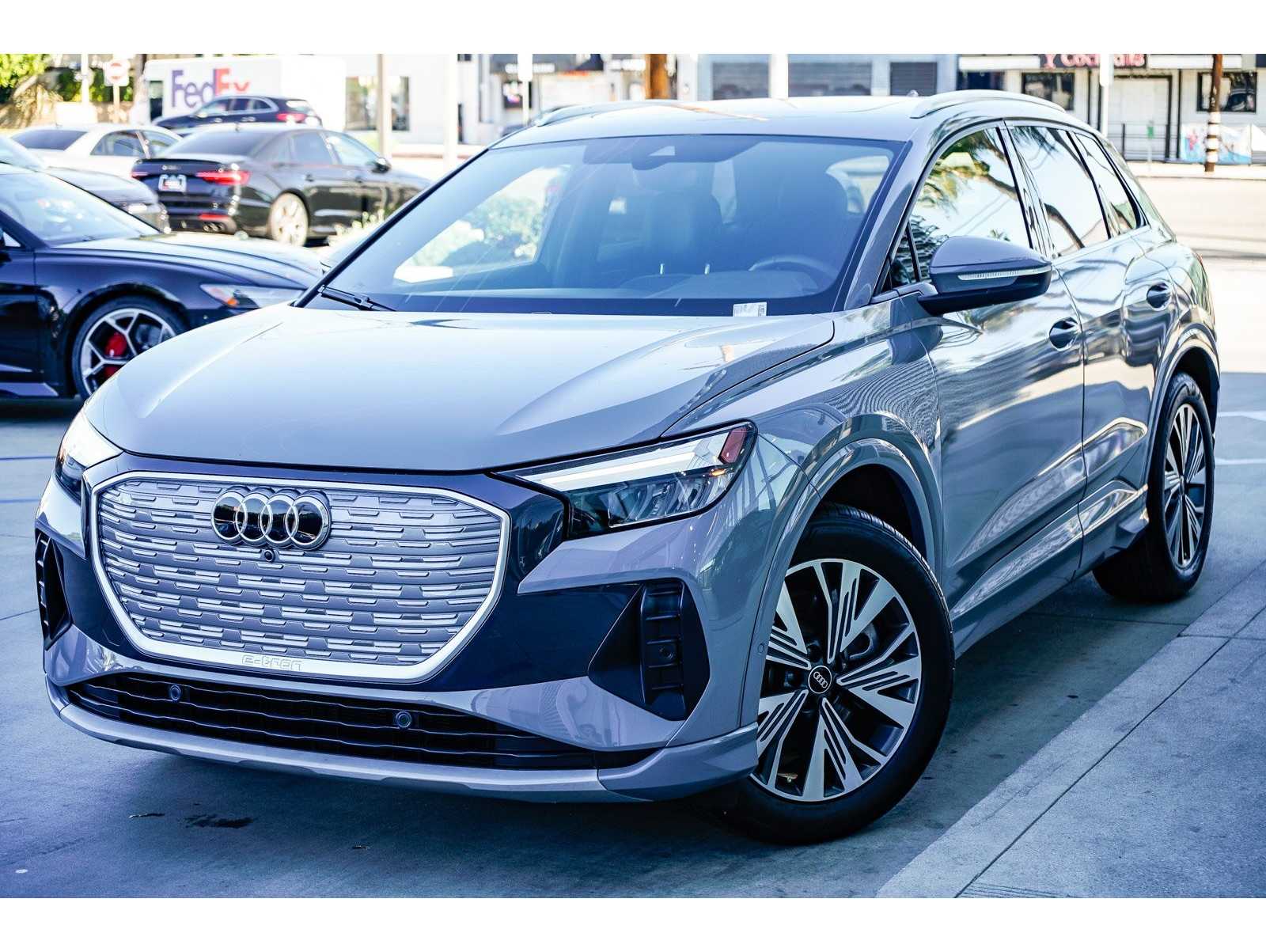 2023 Audi Q4 e-tron Premium Plus's photo