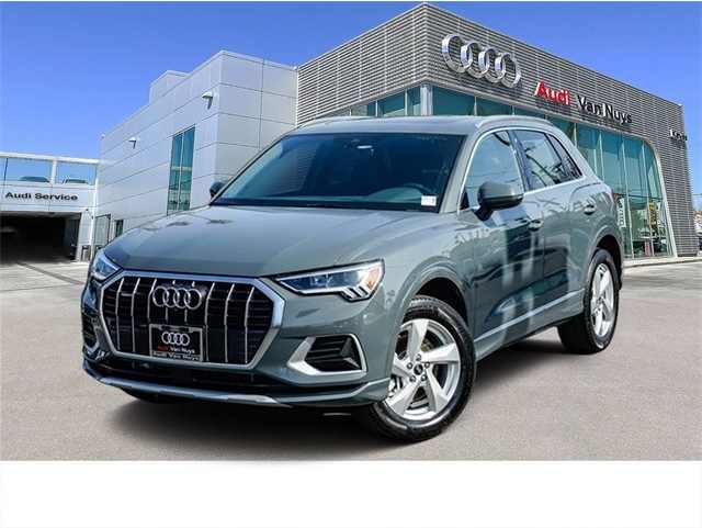 2022 Audi Q3 Premium Plus
