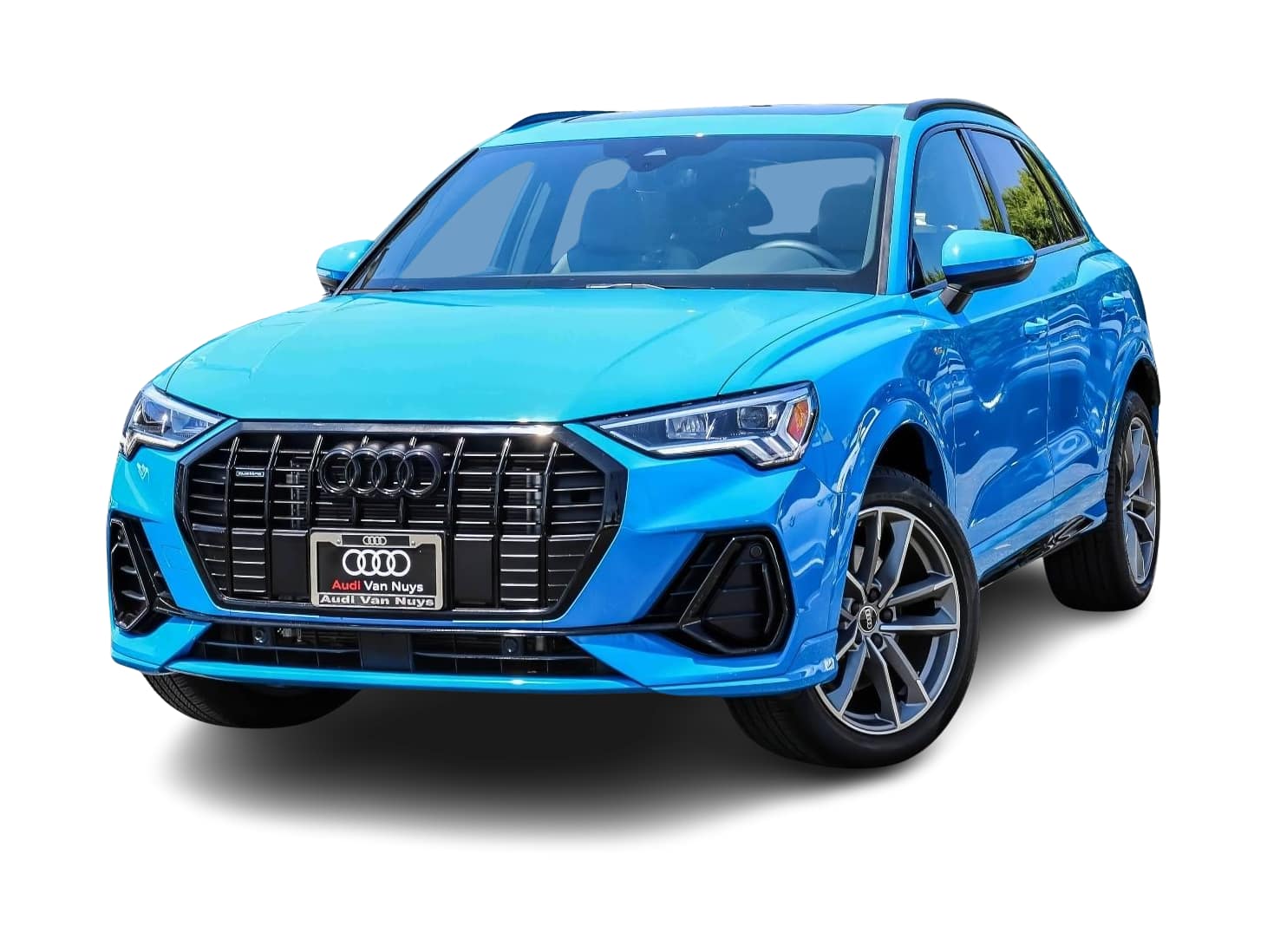 Thumbnail: 2023 Audi Q3 - 1