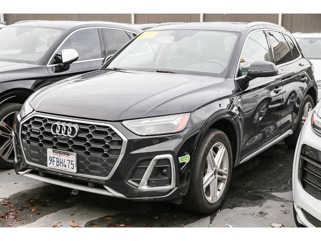 2023 Audi Q5 Premium Plus's photo