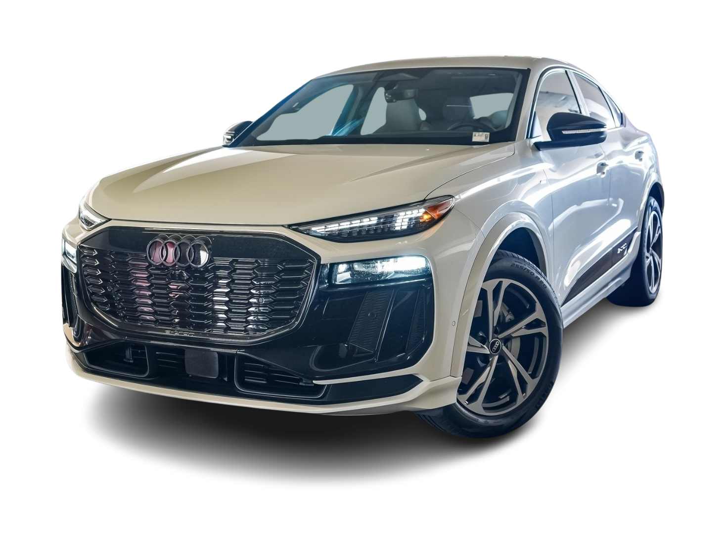 Thumbnail: 2027 Audi Q6 e-tron - 1