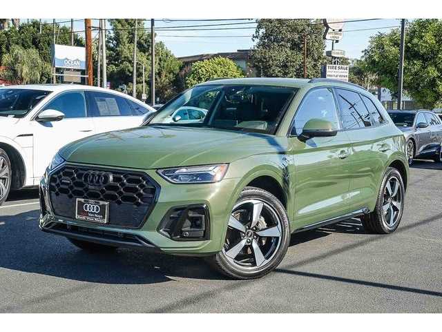 2022 Audi Q5 Premium Plus's photo