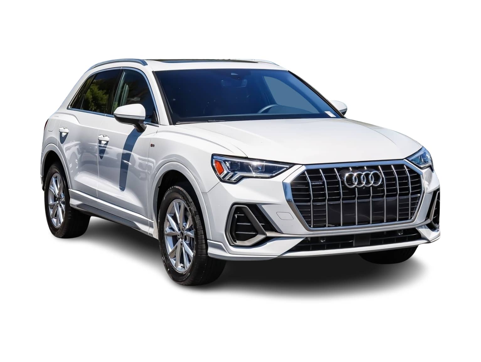 Thumbnail: 2023 Audi Q3 - 1