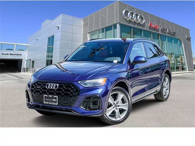 2025 Audi Q5 Premium's photo