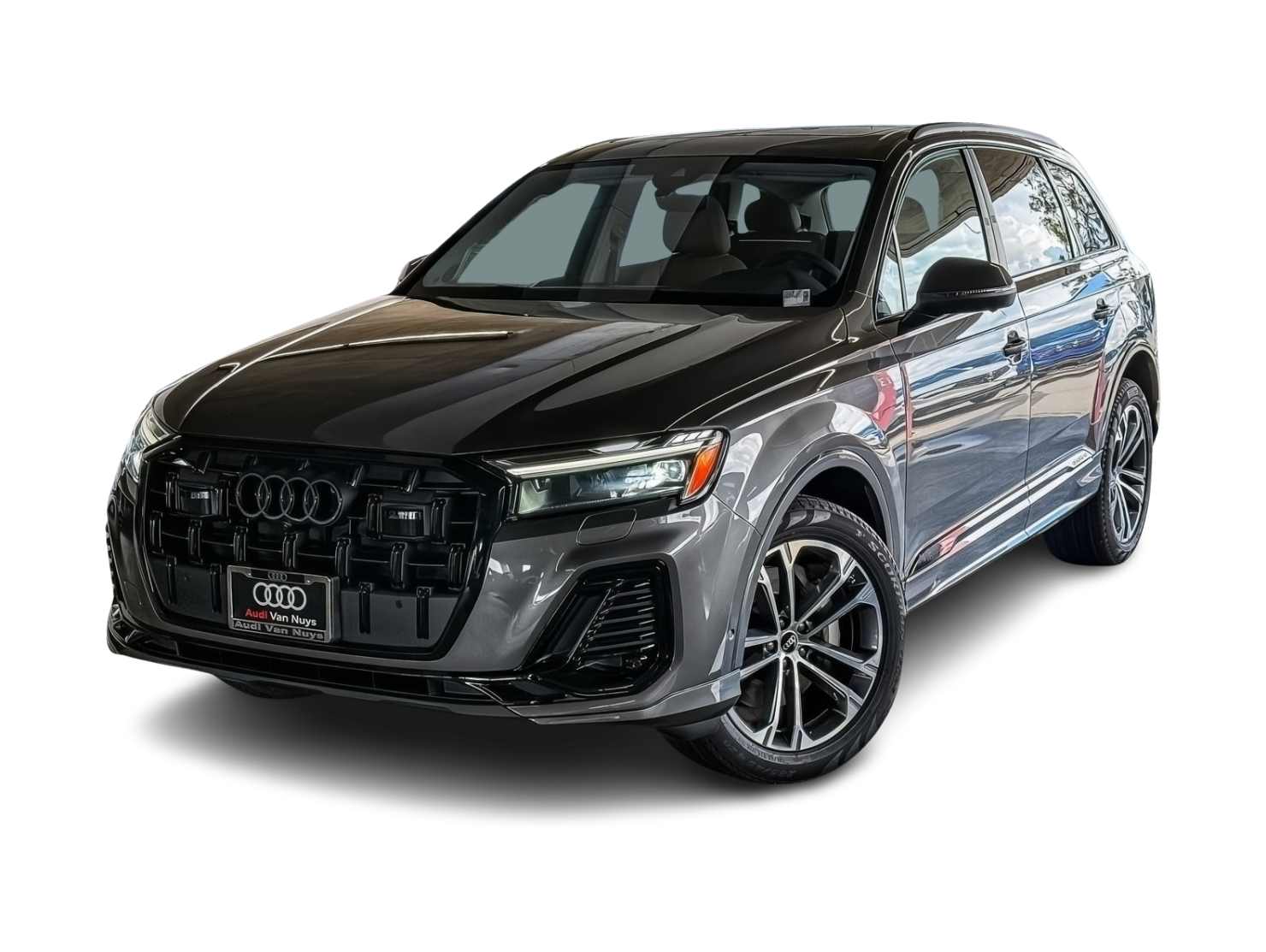 Thumbnail: 2026 Audi Q7 - 1