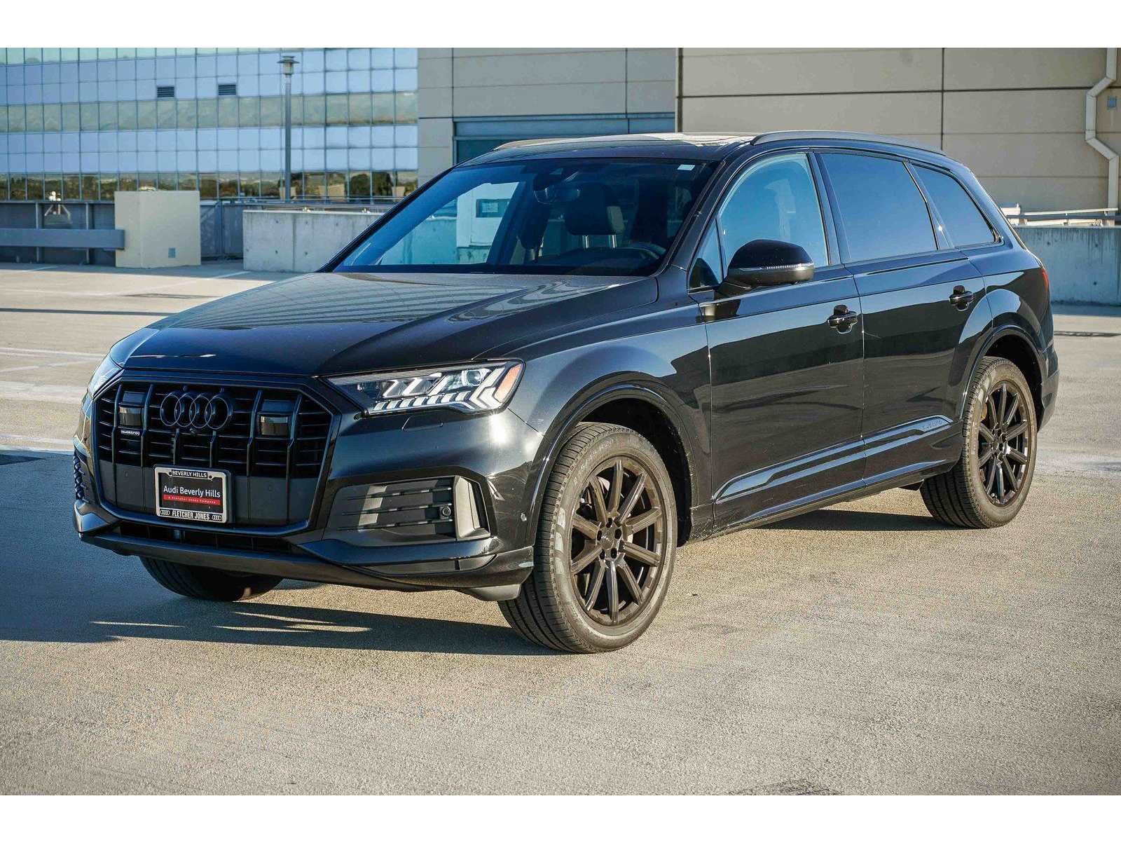 2023 Audi Q7 Premium Plus