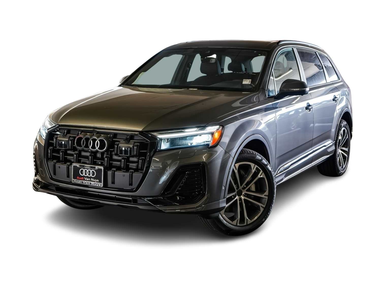 Thumbnail: 2026 Audi Q7 - 1