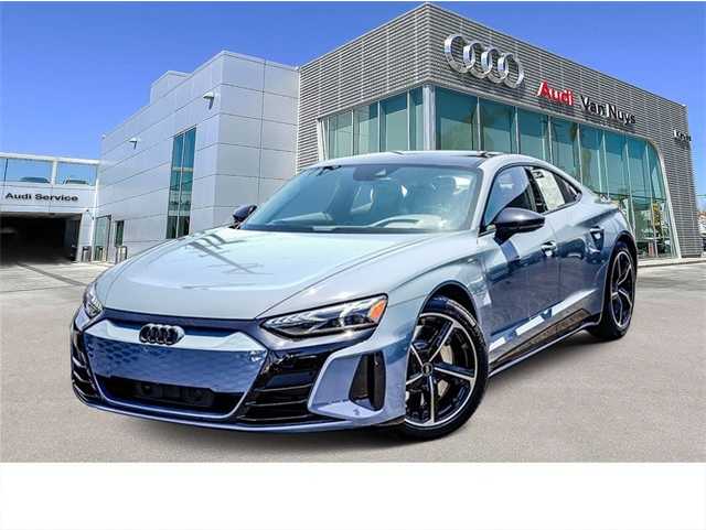 2024 Audi RS e-tron GT Base's photo