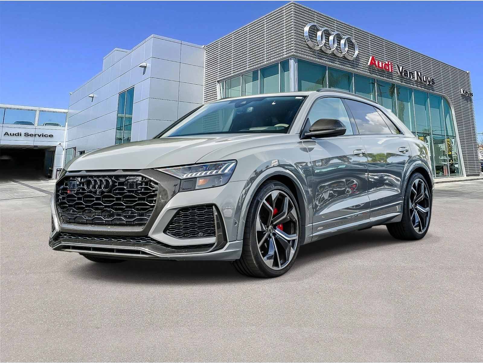 2023 Audi RS Q8 Base