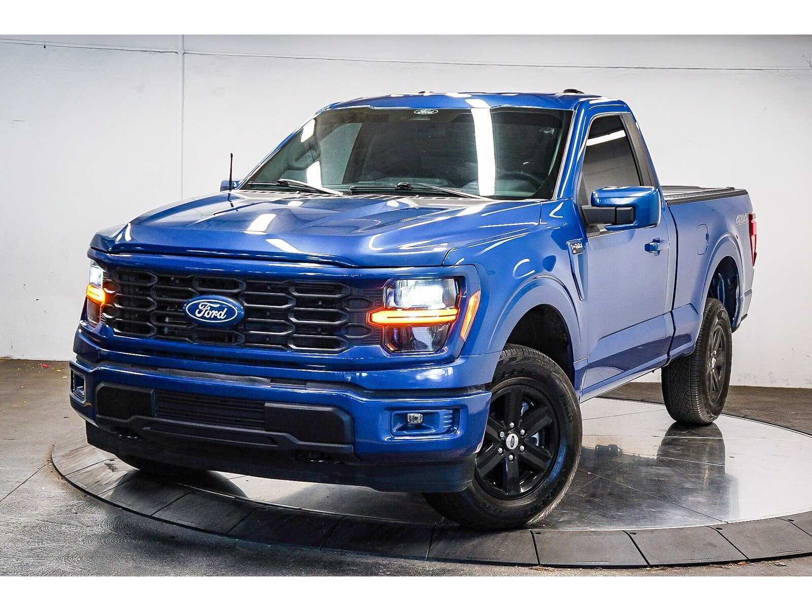 2024 Ford F-150 XL's photo