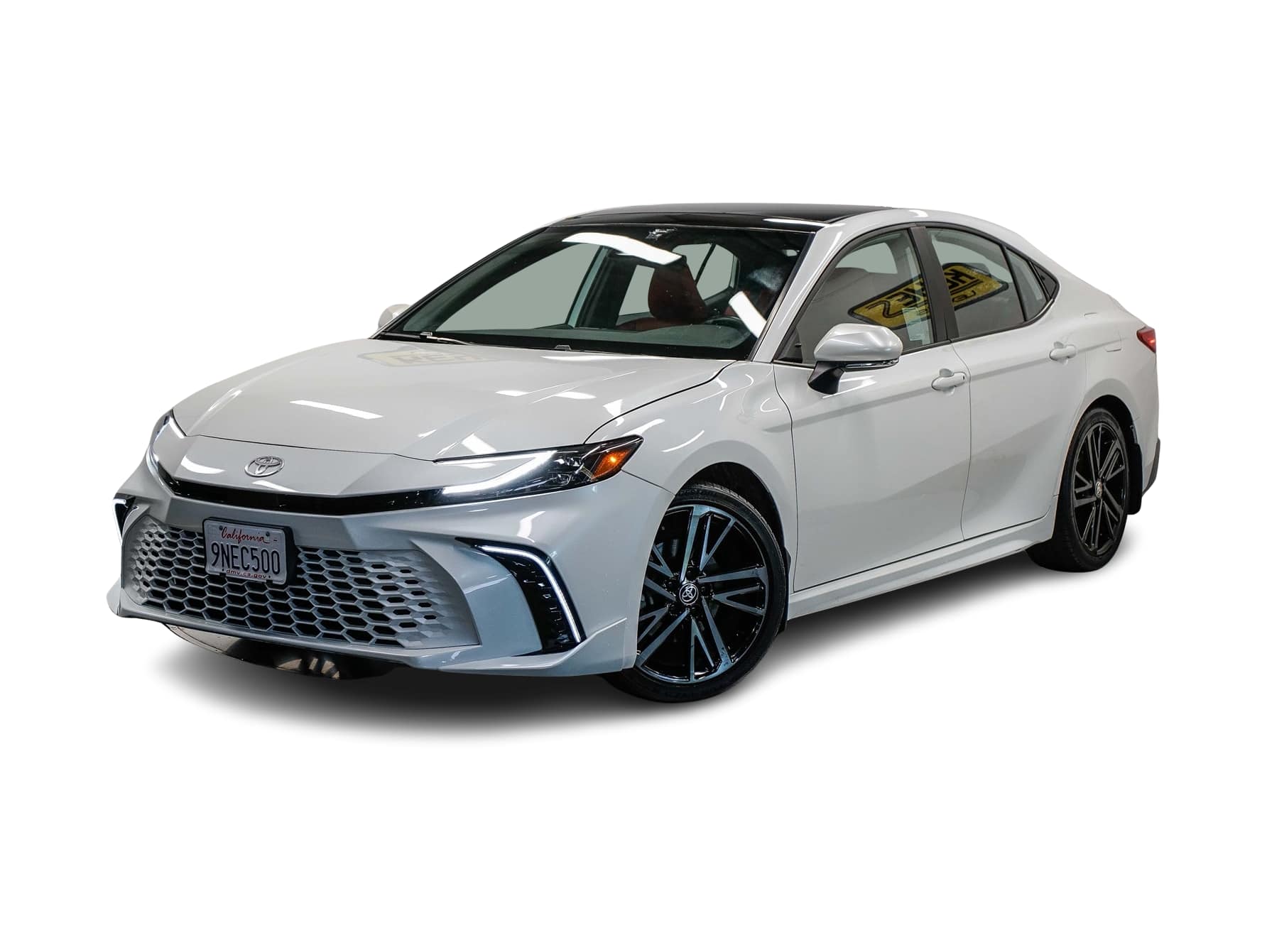 Thumbnail: 2025 Toyota Camry - 1