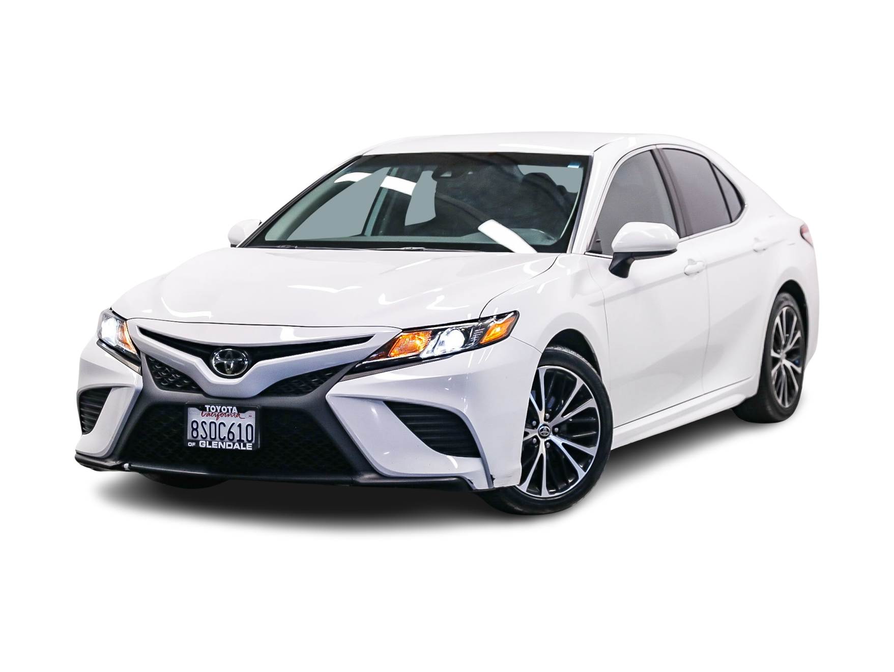 2020 Toyota Camry SE -
                Van Nuys, CA