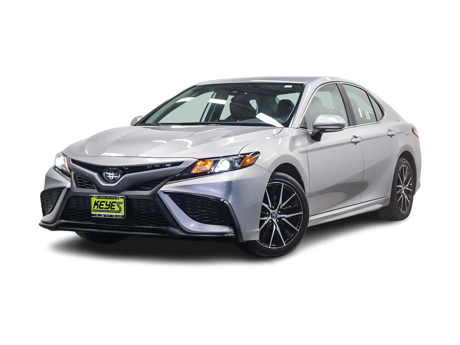 2022 Toyota Camry SE -
                Van Nuys, CA