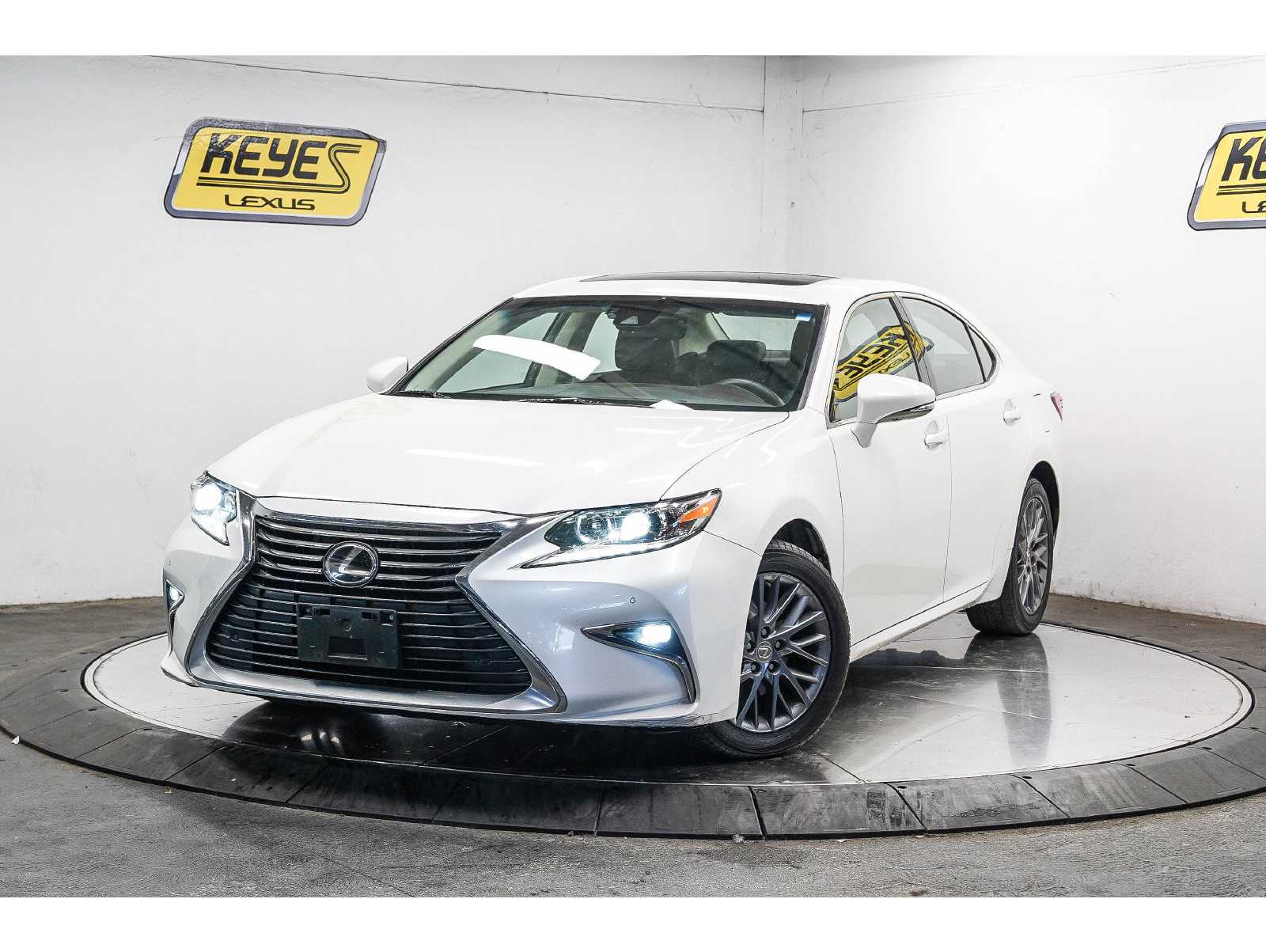 2018 Lexus ES