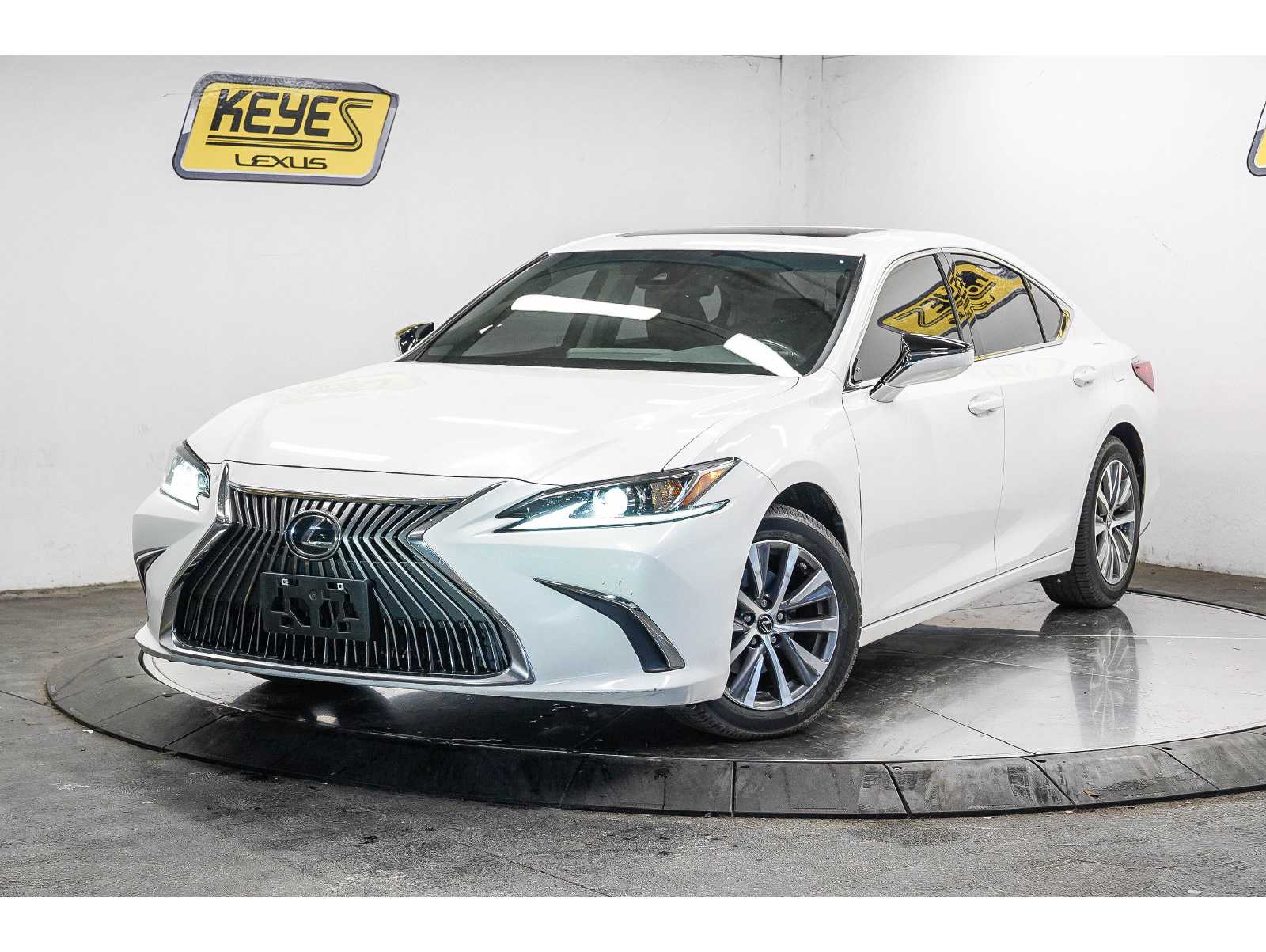 2021 Lexus ES