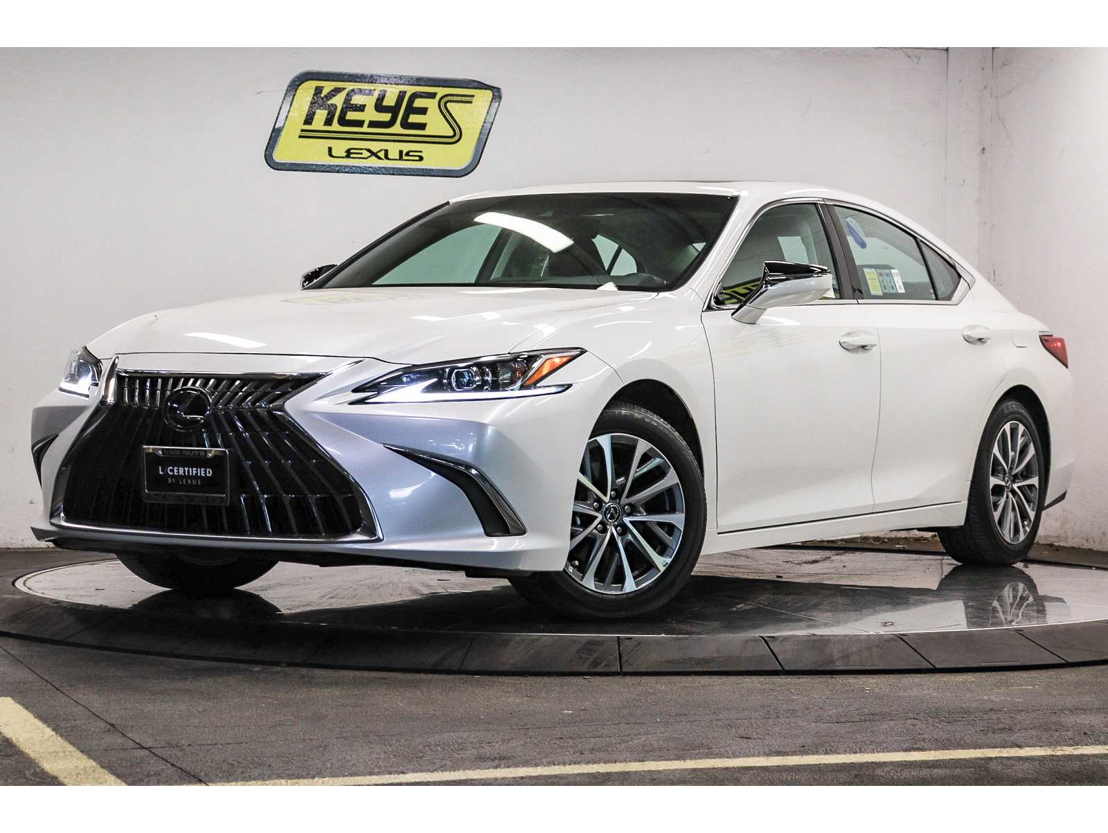 2025 Lexus ES 350