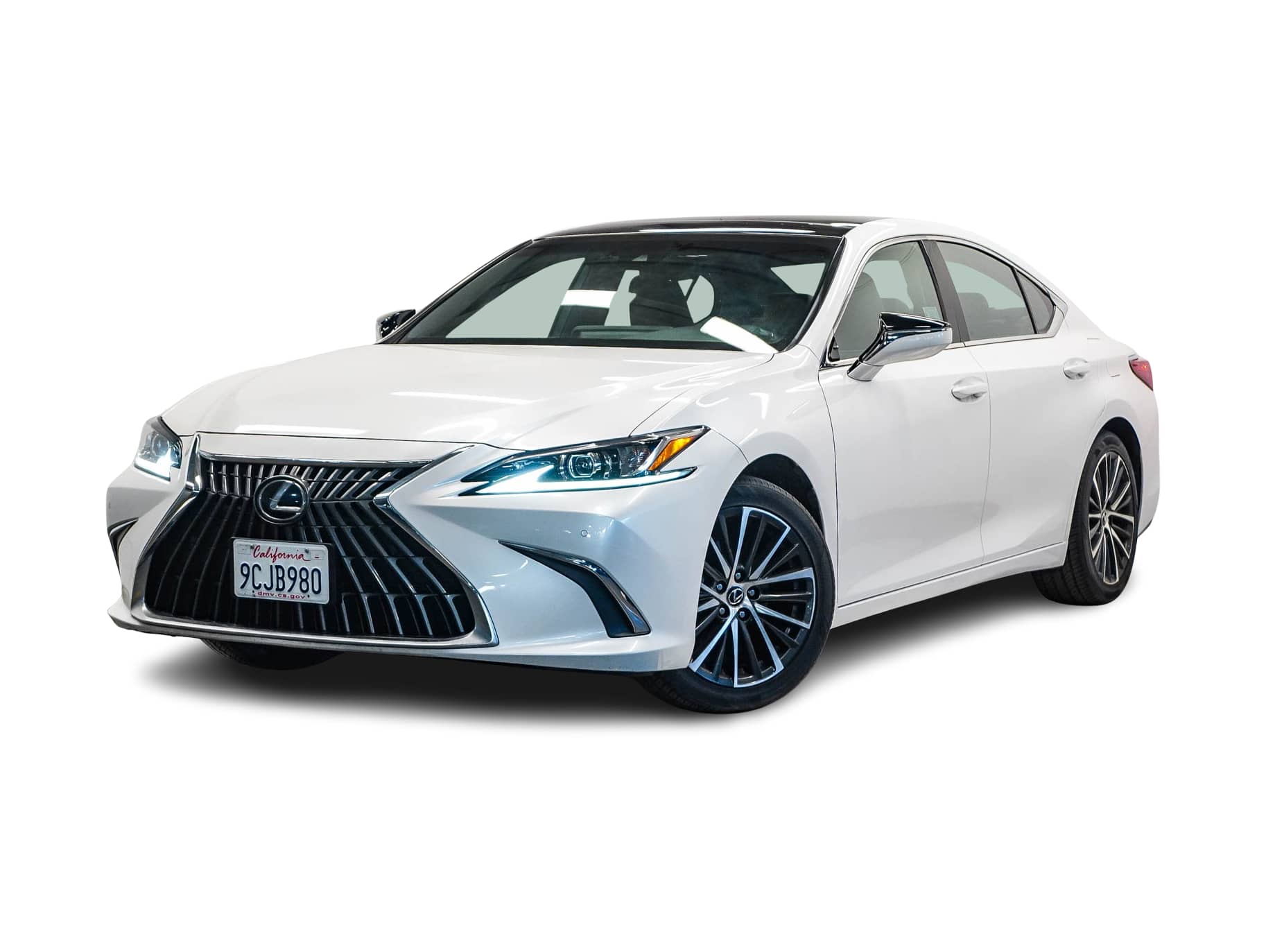 2022 Lexus ES 350 Hero Image