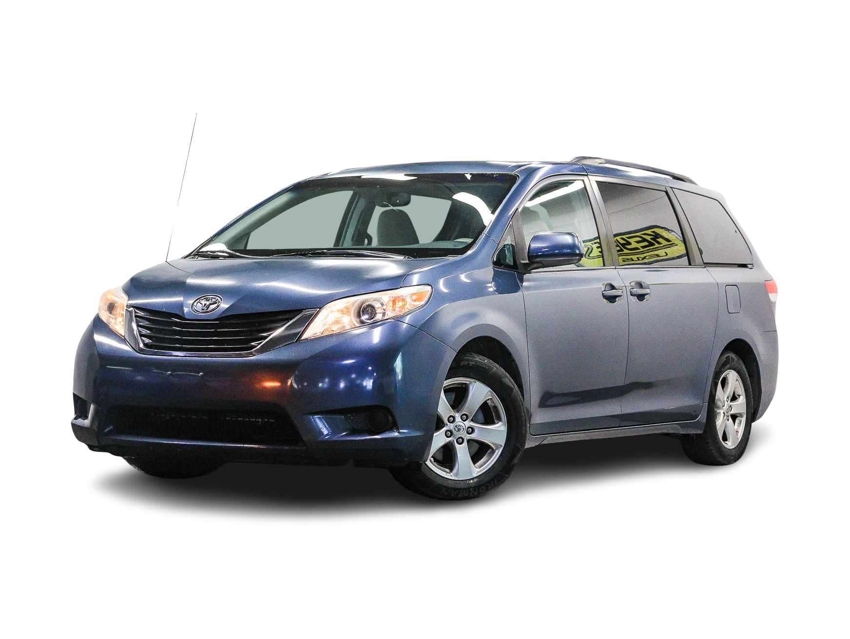 2014 Toyota Sienna LE -
                  Van Nuys, CA