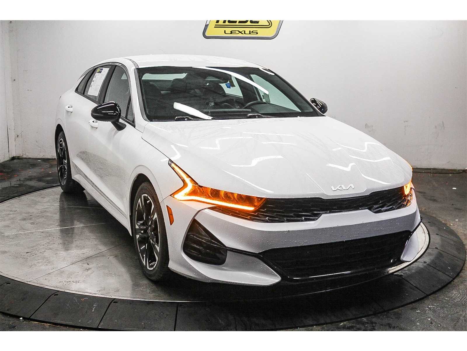 2022 Kia K5 GT-Line's photo