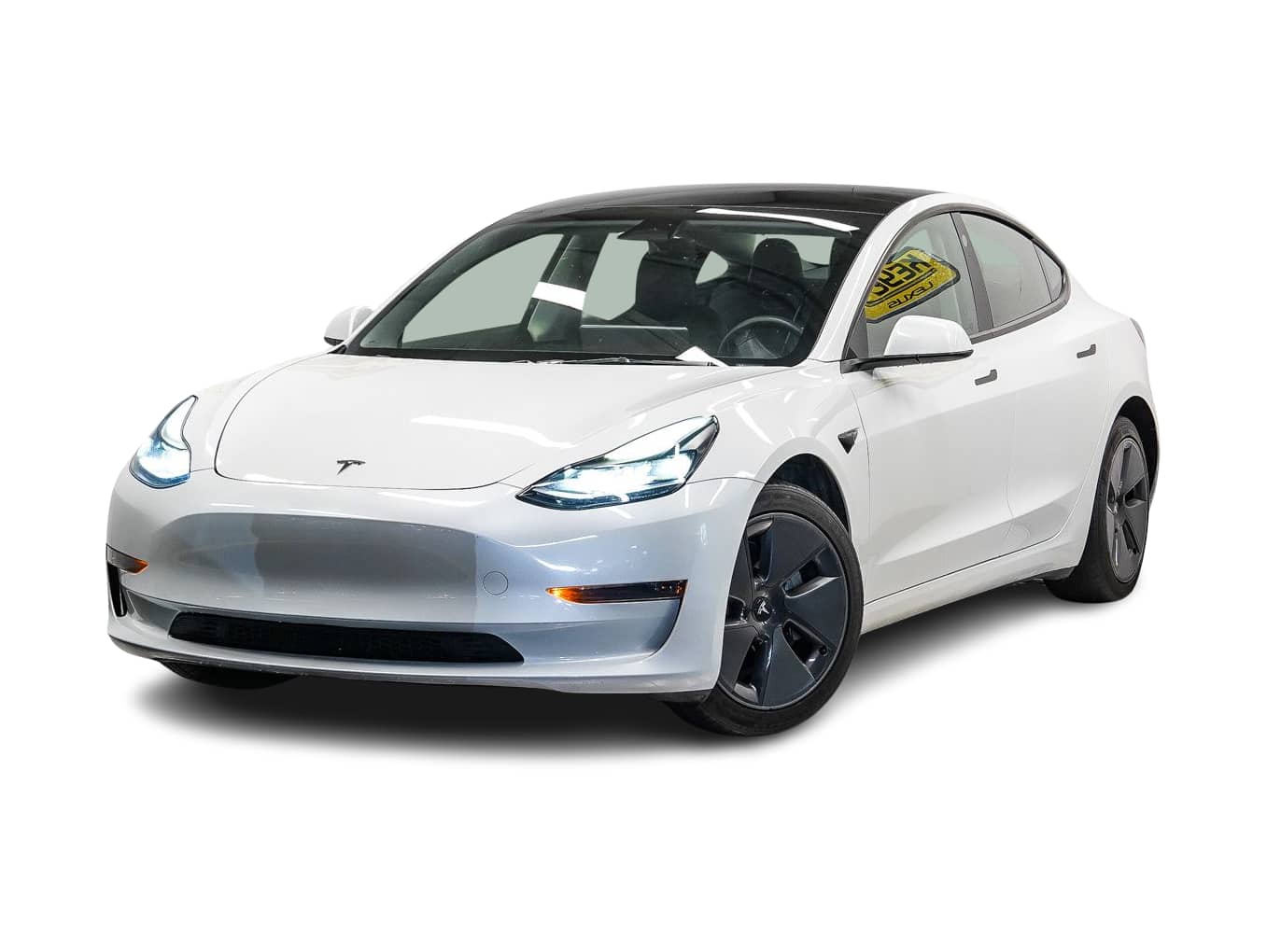 Thumbnail: 2023 Tesla Model 3 - 1