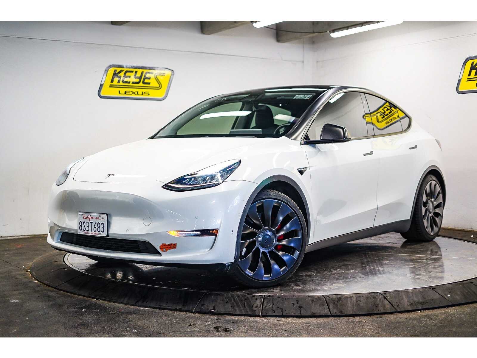 2020 Tesla Model Y Performance's photo