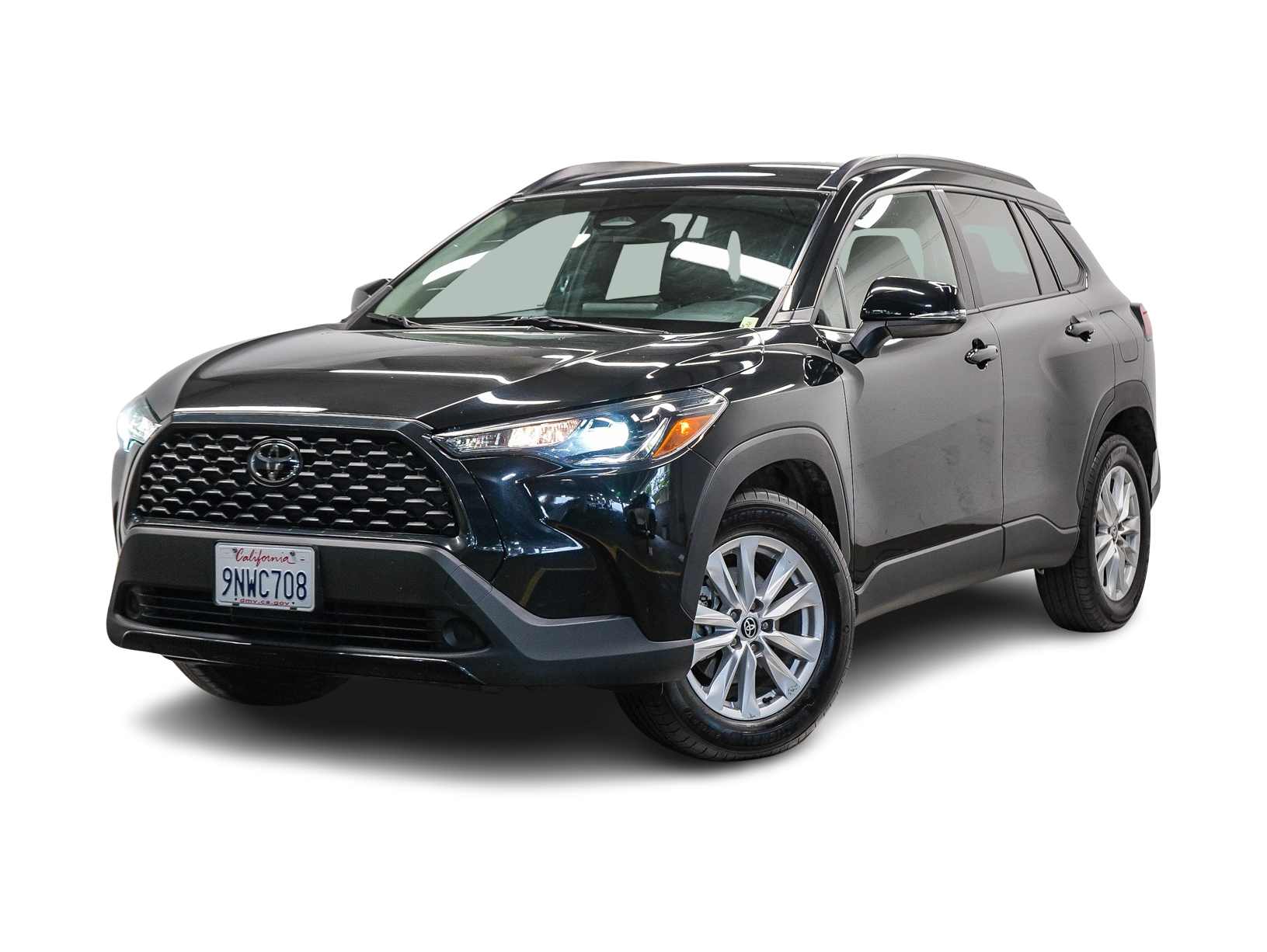 2023 Toyota Corolla Cross LE -
                Van Nuys, CA