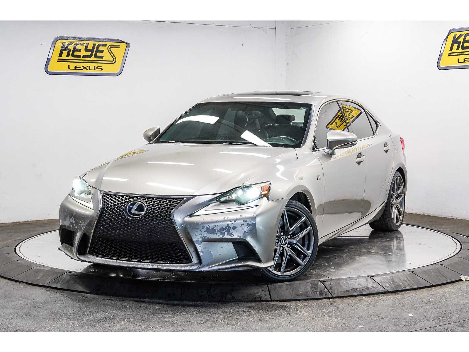 2016 Lexus IS