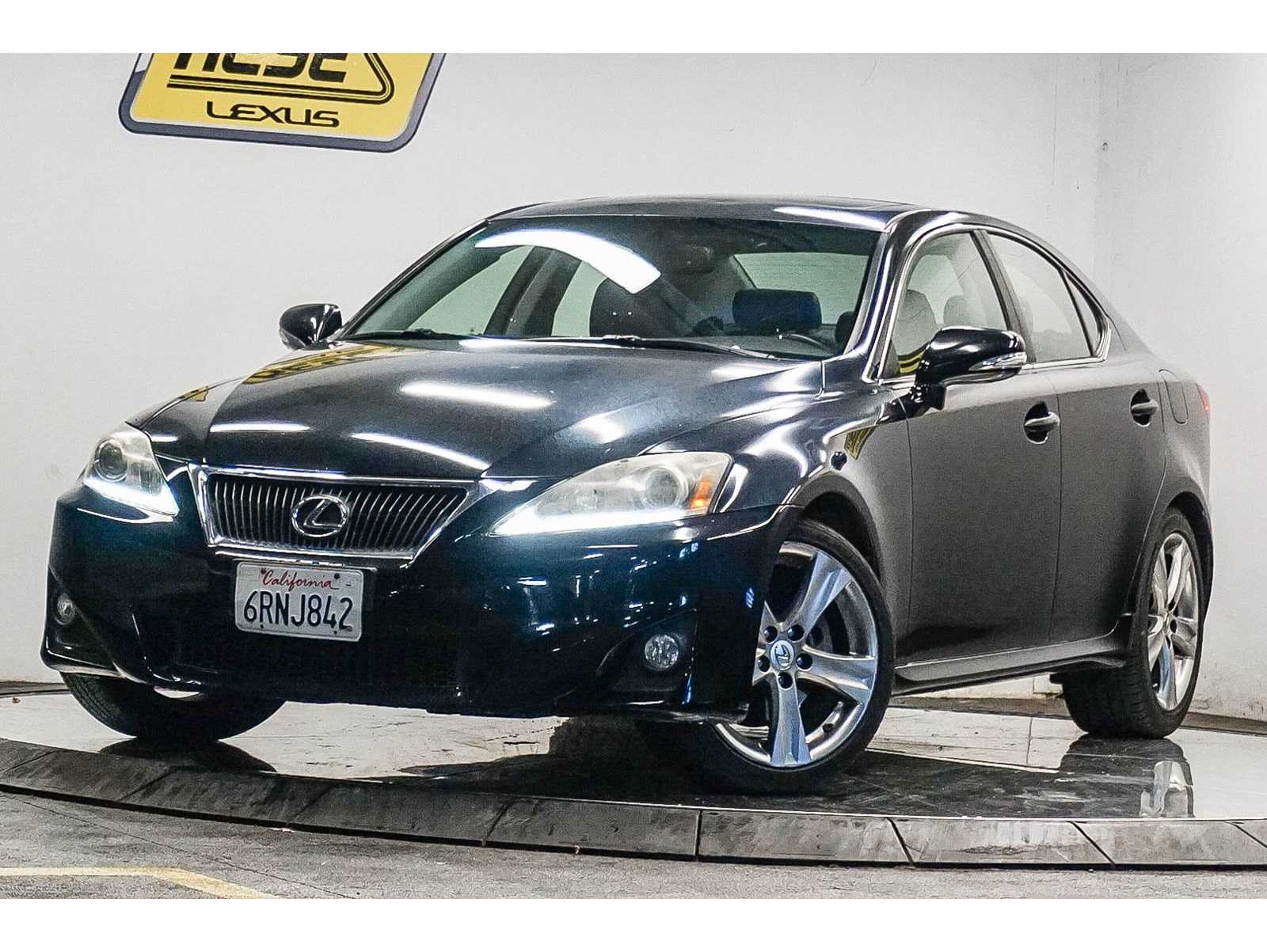 2011 Lexus IS 250's photo