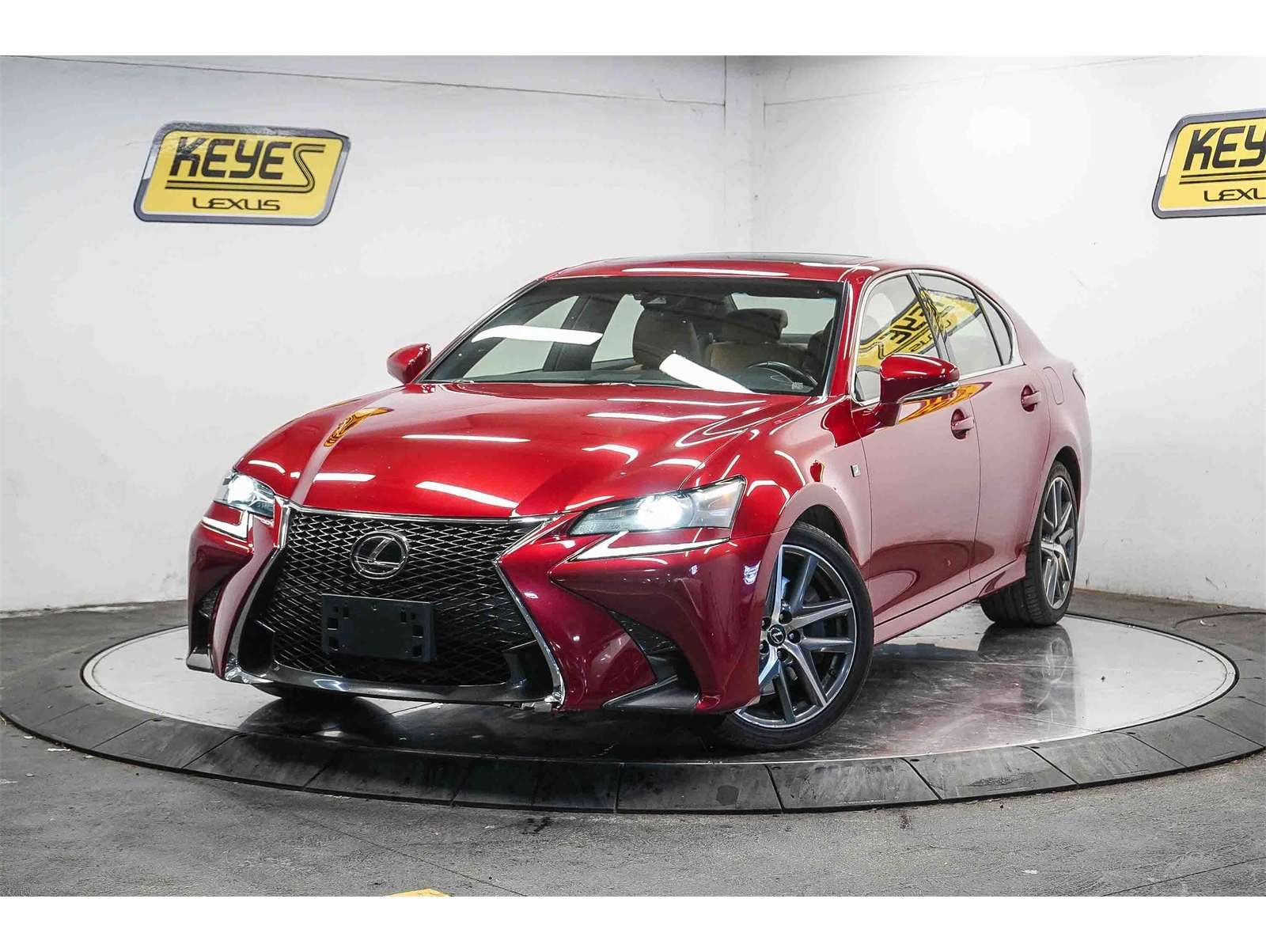 2016 Lexus GS Base's photo