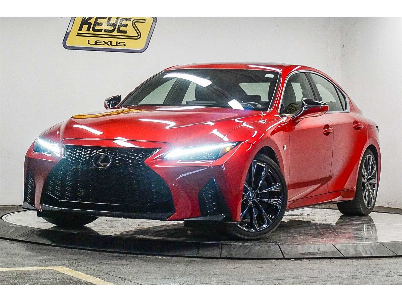 2021 Lexus IS 350 F SPORT's photo