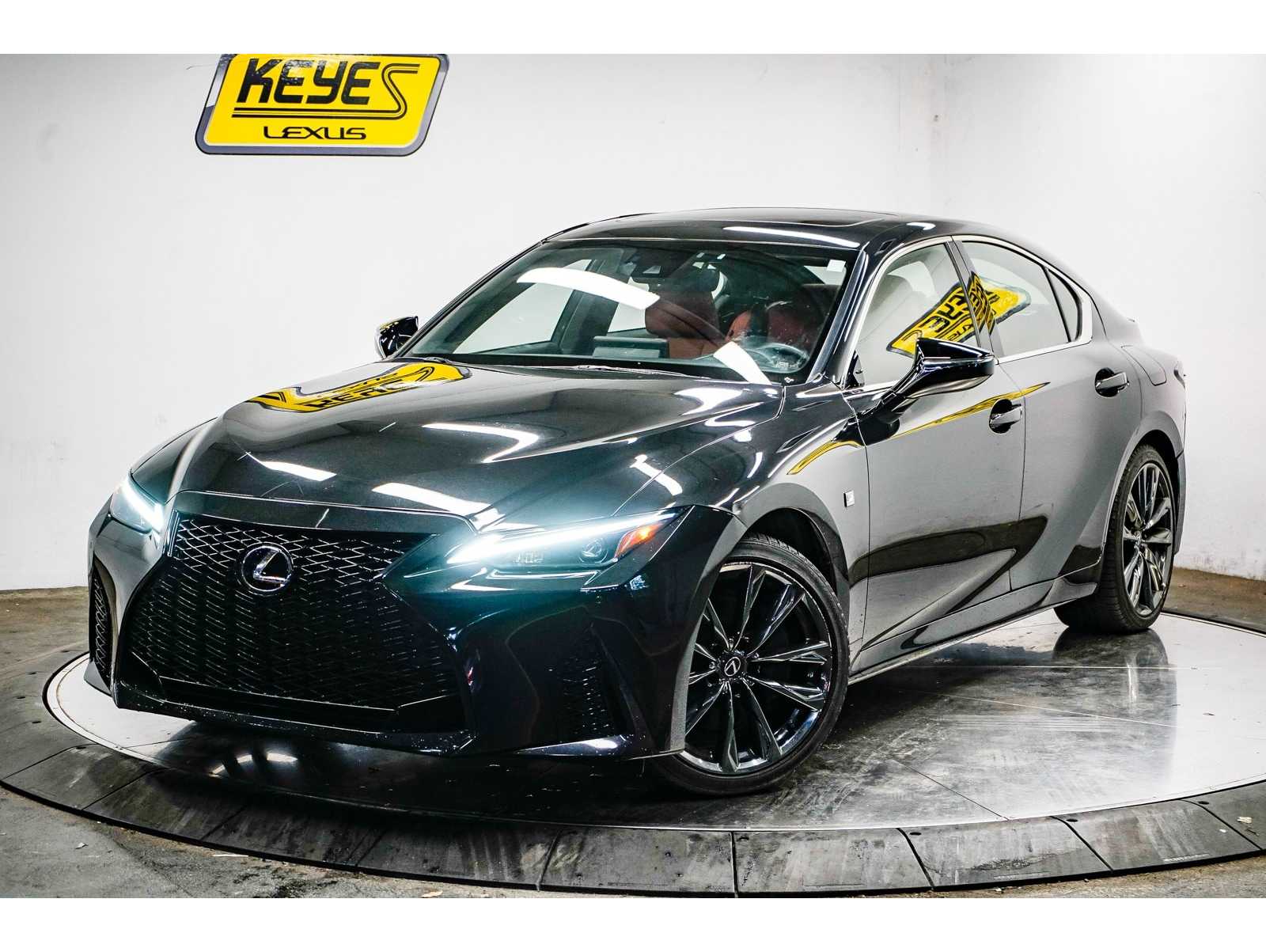 2023 Lexus IS 350 F SPORT's photo