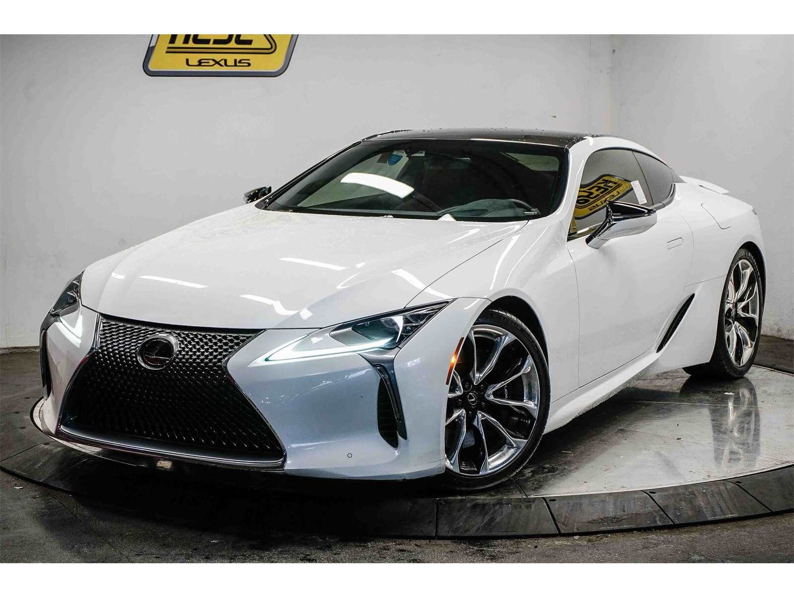 2018 Lexus LC 500's photo