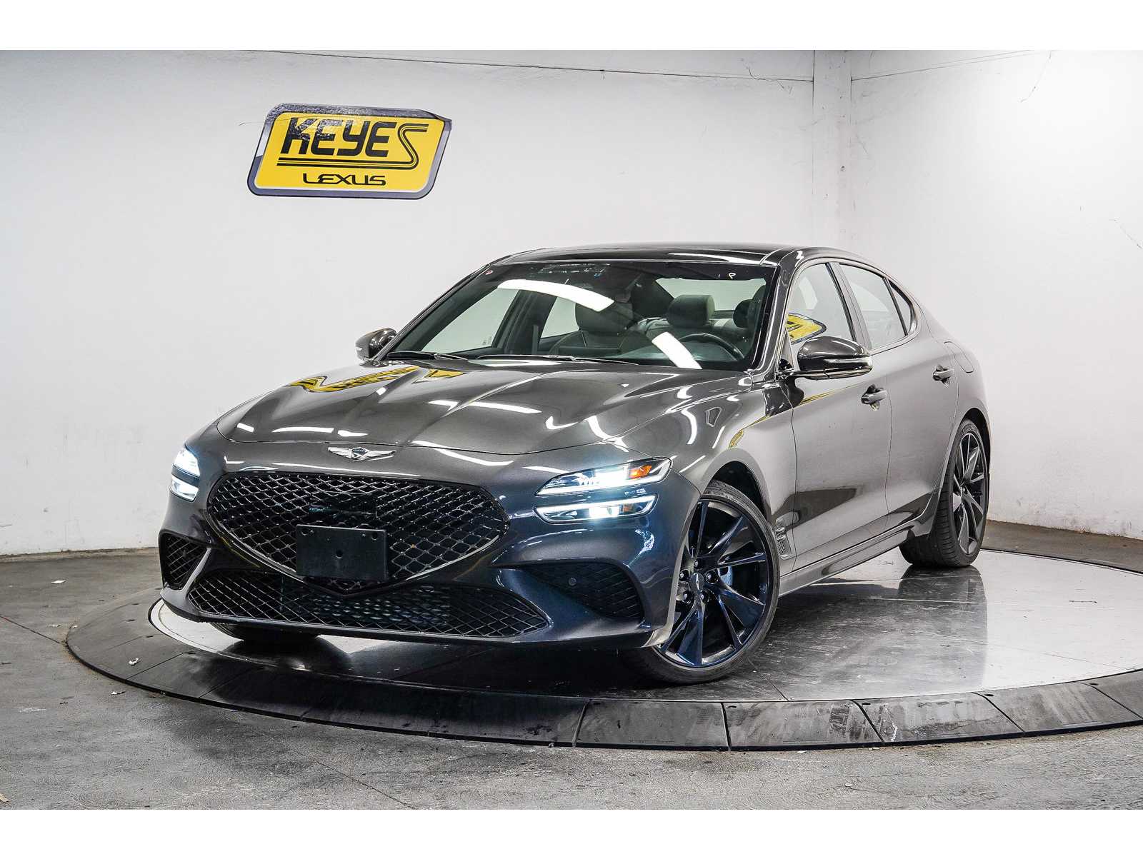 2023 GENESIS G70 Standard