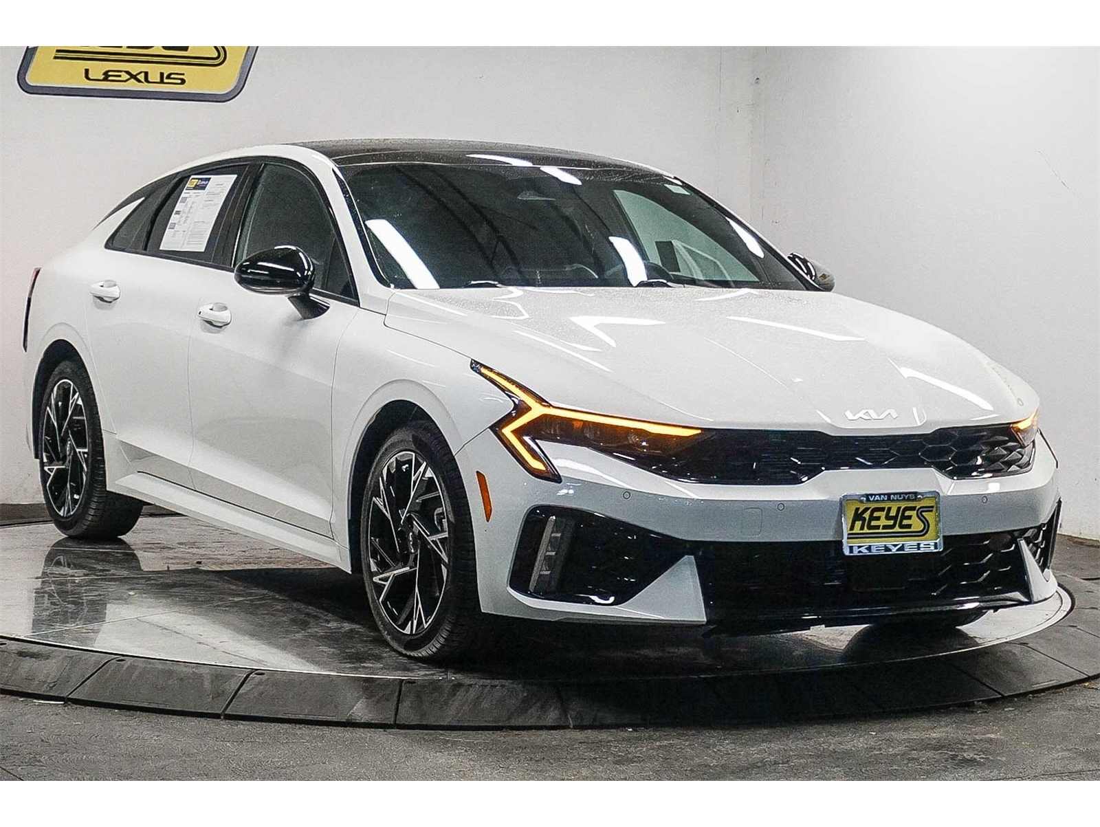 2025 Kia K5 GT-Line's photo