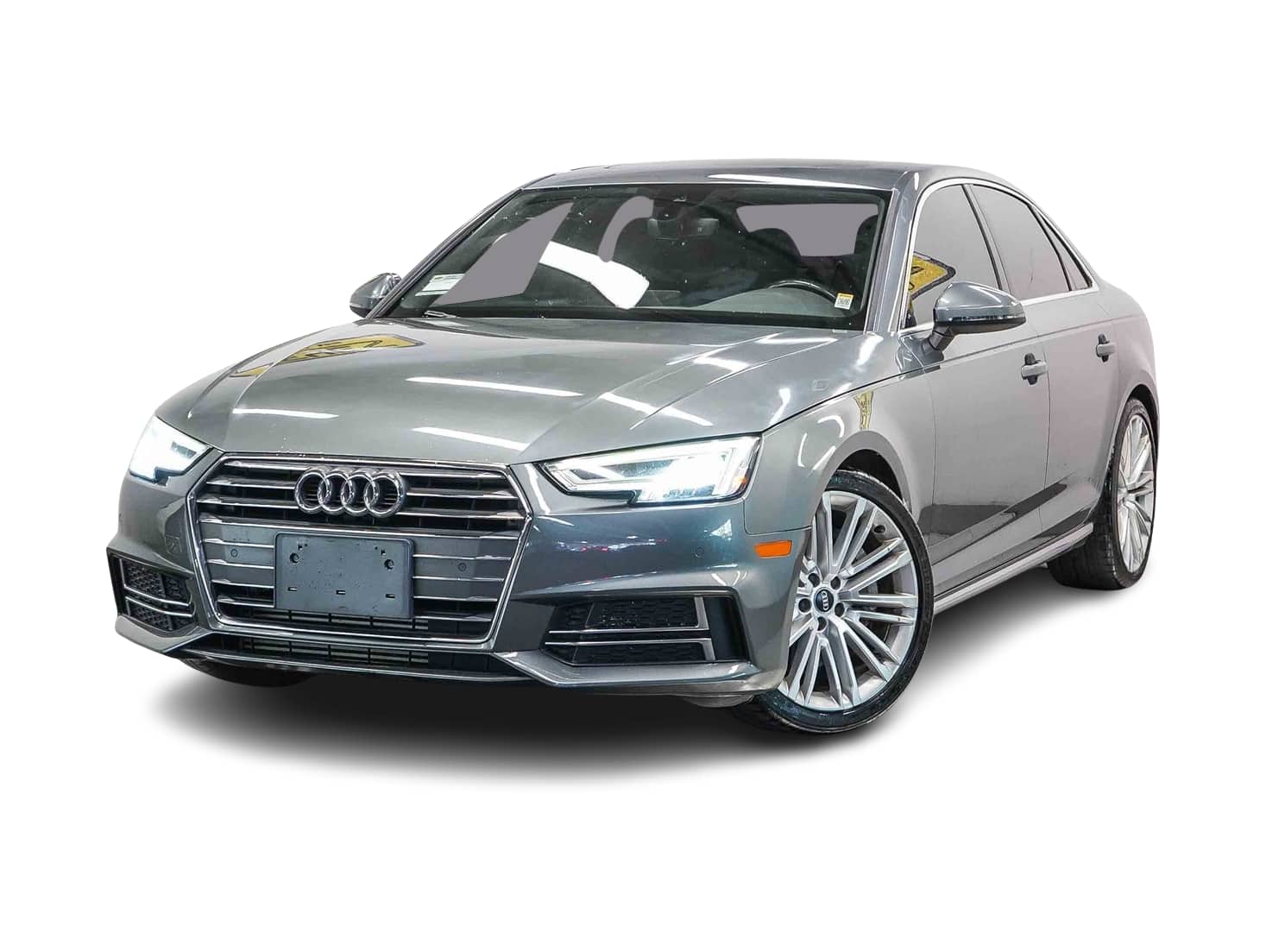 Thumbnail: 2017 Audi A4 - 1