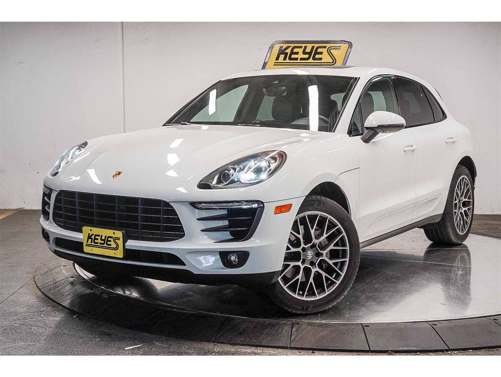 2018 Porsche Macan S's photo