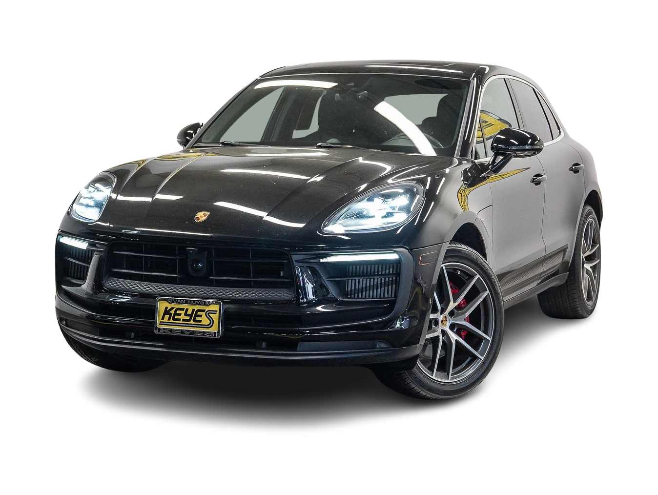 Thumbnail: 2023 Porsche Macan - 1